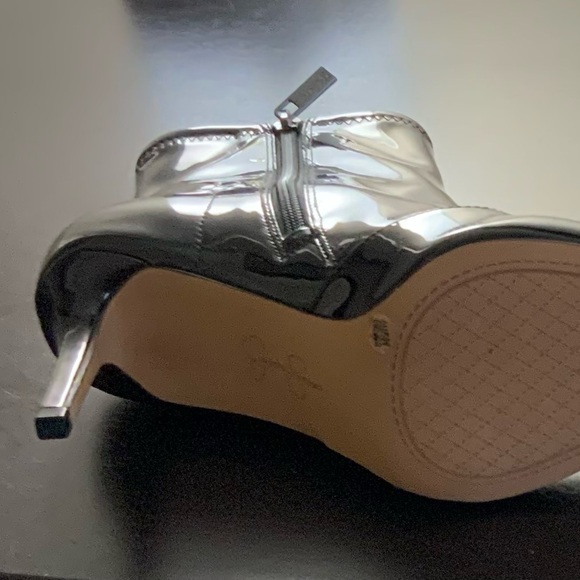 Jessica Simpson Lyren Bootie - Picture 8 of 10